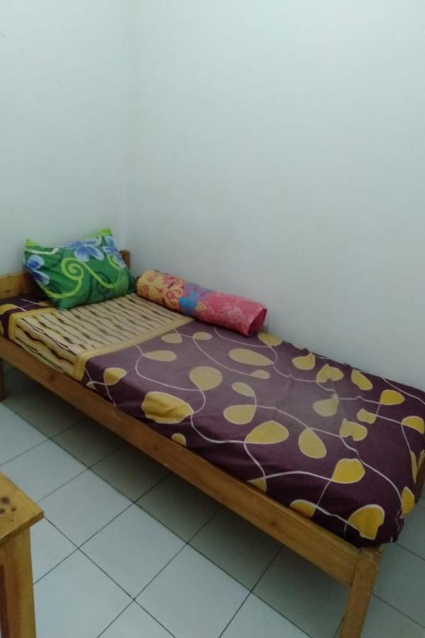 Spot On 90538 Wisma Dewi Syariah Jakarta Exterior foto